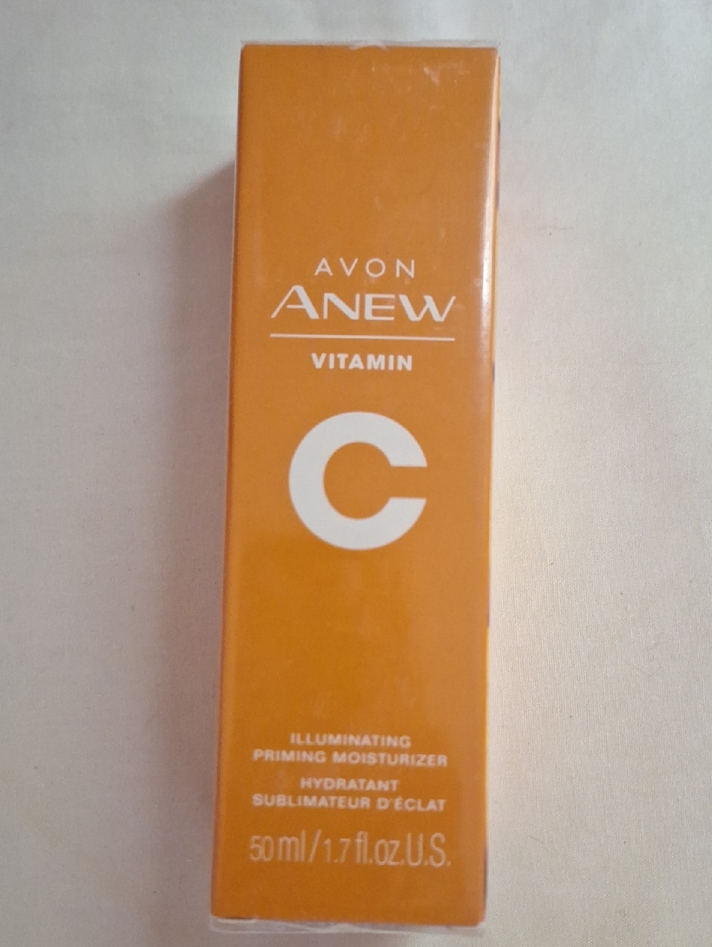Avon Anew Vitamin C Illuminating Priming Moisturizer-New